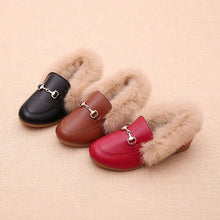 Load image into Gallery viewer, Kids Loafers Kids Metal Chain Shoes Winter Warm Boys Girl Black Brown Fur Flat Rubber Non-slip Leather Velvet Fluffy Fur