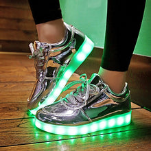 Load image into Gallery viewer, 7ipupas 11 Colors Unisex Led shoes Fashion couple led luminous sneakers Zapatos Hombre Led Light Shoe kids boy girl glowing shoe